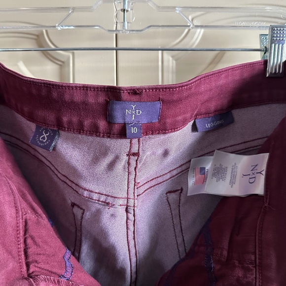 NYDJ Jeans Women’s Burgundy/Wine leggings with Lift Tuck Technology - Picture 3 of 8